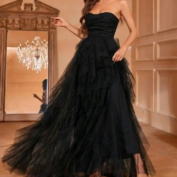 Dresses & Skirts - Contrast Mesh Tube Wedding Dress Without Veil